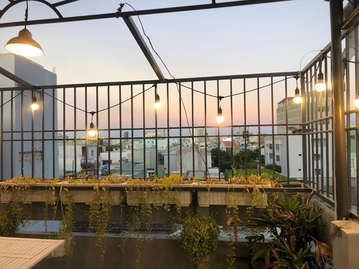 Pota Hotel & Apartment Da Nang Bagian luar foto